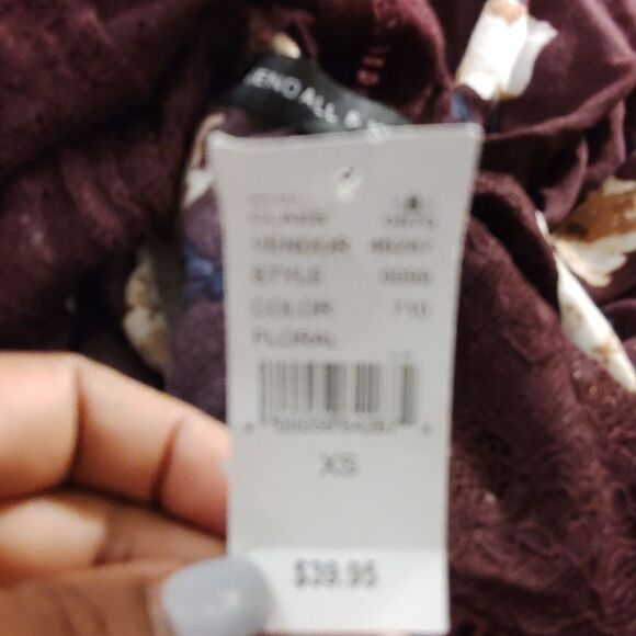 Floral Burgundy Women Dress, Kendall & kylie, Nwt, Size Xs, - Picture 3 of 5
